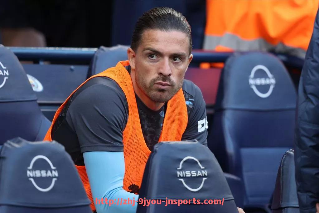 J9九游会登录入口-NBA历史上最矮的球员：探讨NBA历史上身高最矮的球员及其表现